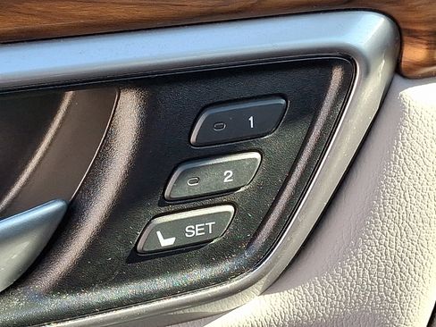 Certified 2019 Honda CR-V Touring image 30