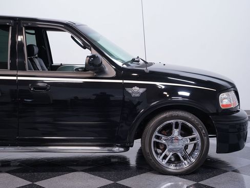 Used 2003 Ford F150 Harley-Davidson image 24