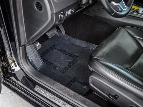 Used 2020 Chrysler 300 Limited image 42