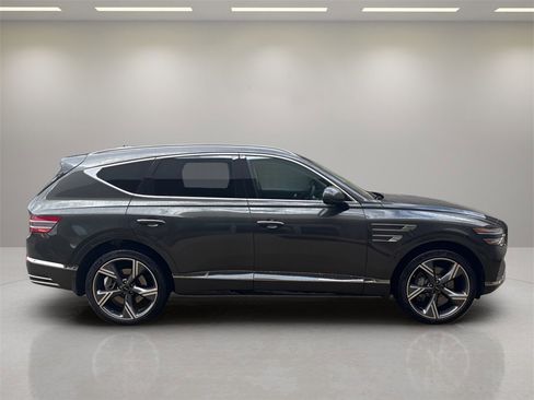 New 2025 Genesis GV80 2.5T Prestige image 6
