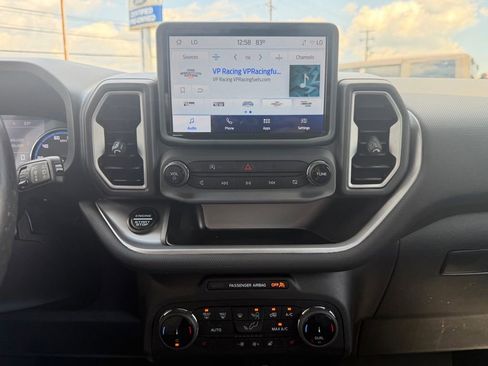 Used 2022 Ford Bronco Sport Outer Banks w/ Tech Package AWD/4WD image 26