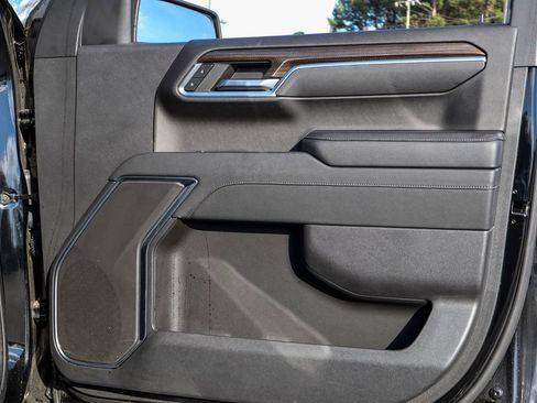 Certified 2023 Chevrolet Silverado 1500 RST image 38