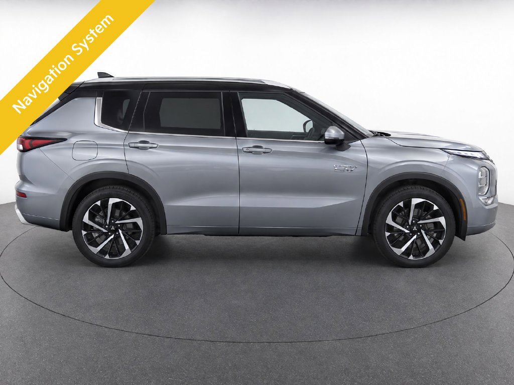 Used 2023 Mitsubishi Outlander SEL AWD/4WD image 8