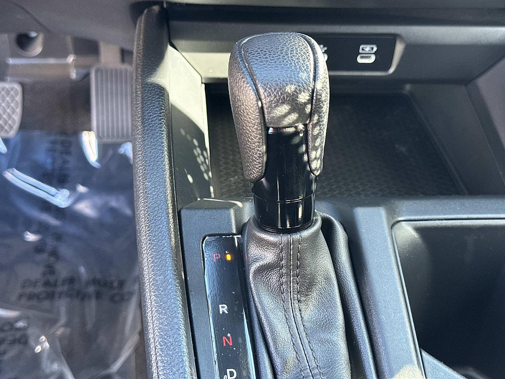 Certified 2023 Honda Accord EX image 11