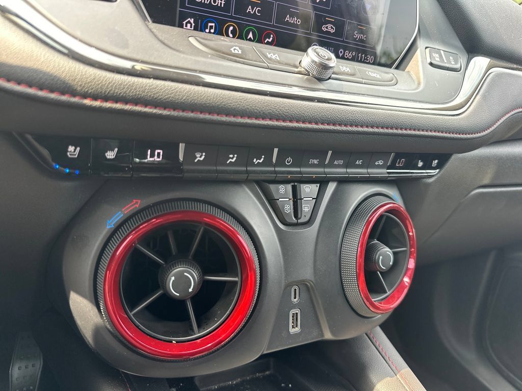 Used 2020 Chevrolet Blazer RS FWD image 49