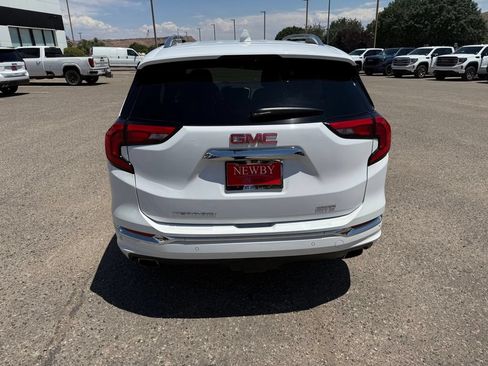 Used 2019 GMC Terrain Denali w/ Advanced Safety Package AWD/4WD image 6