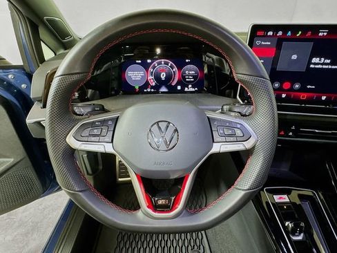 Used 2025 Volkswagen GTI SE FWD image 9