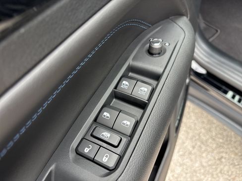 New 2026 Jeep Compass Latitude AWD/4WD image 11