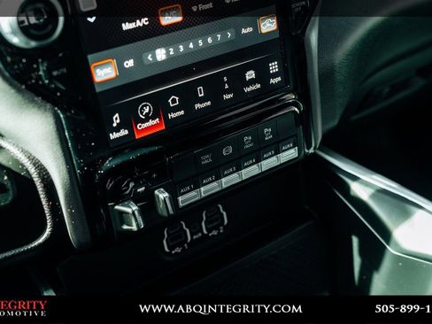 Used 2023 RAM 2500 Big Horn w/ Level 2 Equipment Group image 38