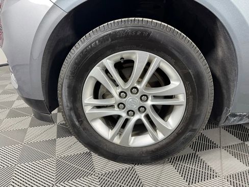 Used 2018 Buick Enclave Essence image 43