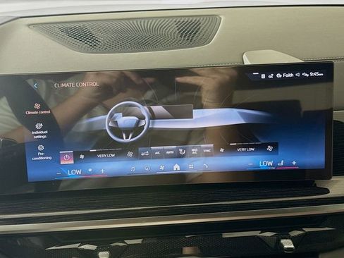 New 2026 BMW X5 xDrive40i w/ M Sport Package image 16