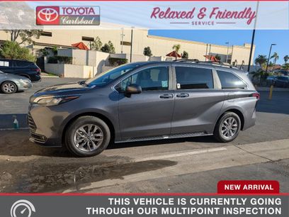 Used 2025 Toyota Sienna XLE