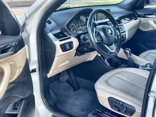 Used 2016 BMW X1 xDrive28i AWD/4WD image 3