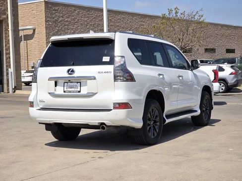 Used 2023 Lexus GX 460 Premium w/ Premium Plus Package image 4