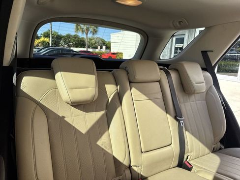 Used 2016 Mercedes-Benz GLE 350 GLE 350 w/ Premium Package image 48