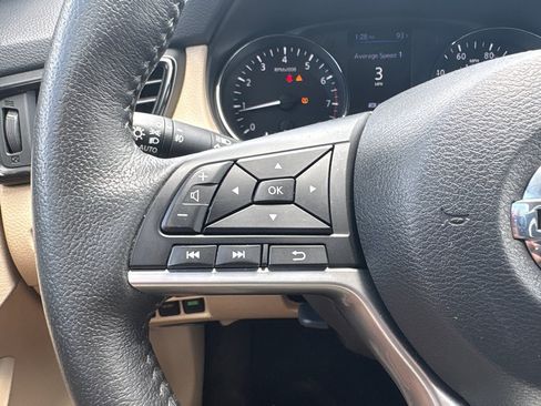 Used 2019 Nissan Rogue SL w/ Premium Package FWD image 25