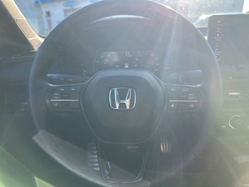 Used 2024 Honda Accord Sport image 15