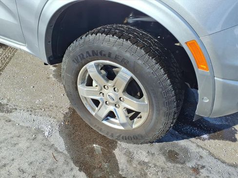 Used 2024 Ford Ranger XLT image 27