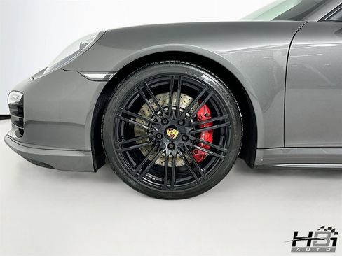 Used 2015 Porsche 911 Turbo AWD/4WD image 18