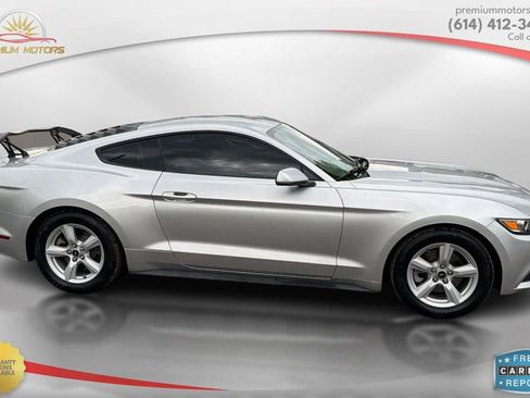 Used 2016 Ford Mustang Coupe RWD image 6