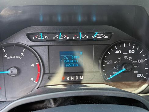 Used 2022 Ford F250 XL w/ Power Equipment Group AWD/4WD image 24