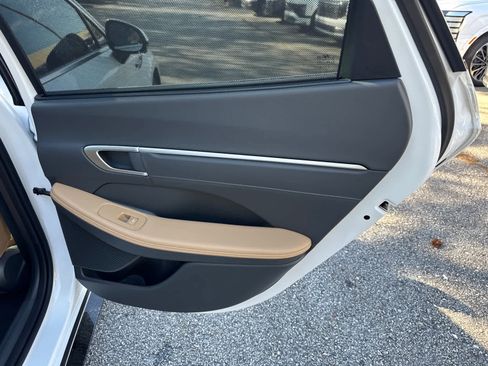 New 2026 Hyundai Sonata Limited FWD image 14