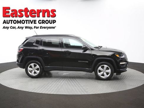 Used 2018 Jeep Compass Latitude w/ Popular Equipment Group AWD/4WD image 46