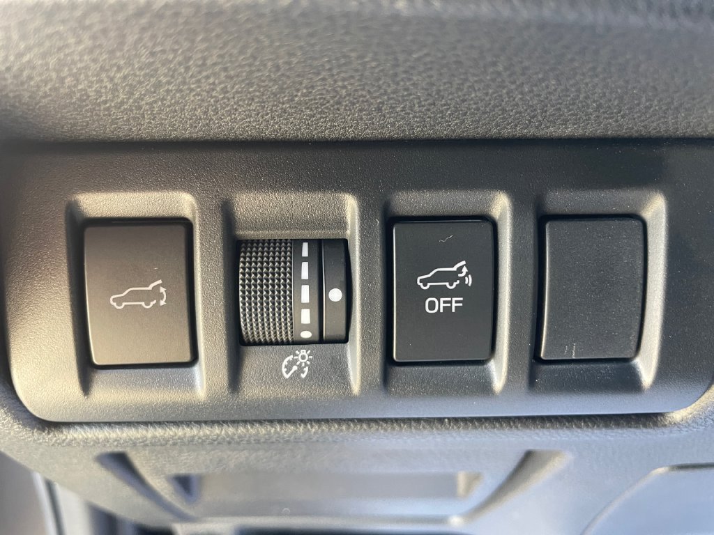 Used 2021 Subaru Outback Limited AWD/4WD image 37