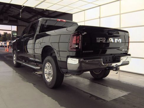 Used 2026 RAM 2500 Big Horn AWD/4WD image 3