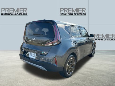 Used 2024 Kia Soul EX image 5