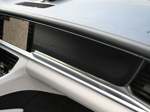 Used 2023 Porsche Panamera GTS image 27