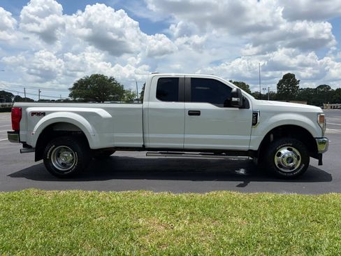 Used 2022 Ford F350 XL w/ STX Appearance Package AWD/4WD image 10
