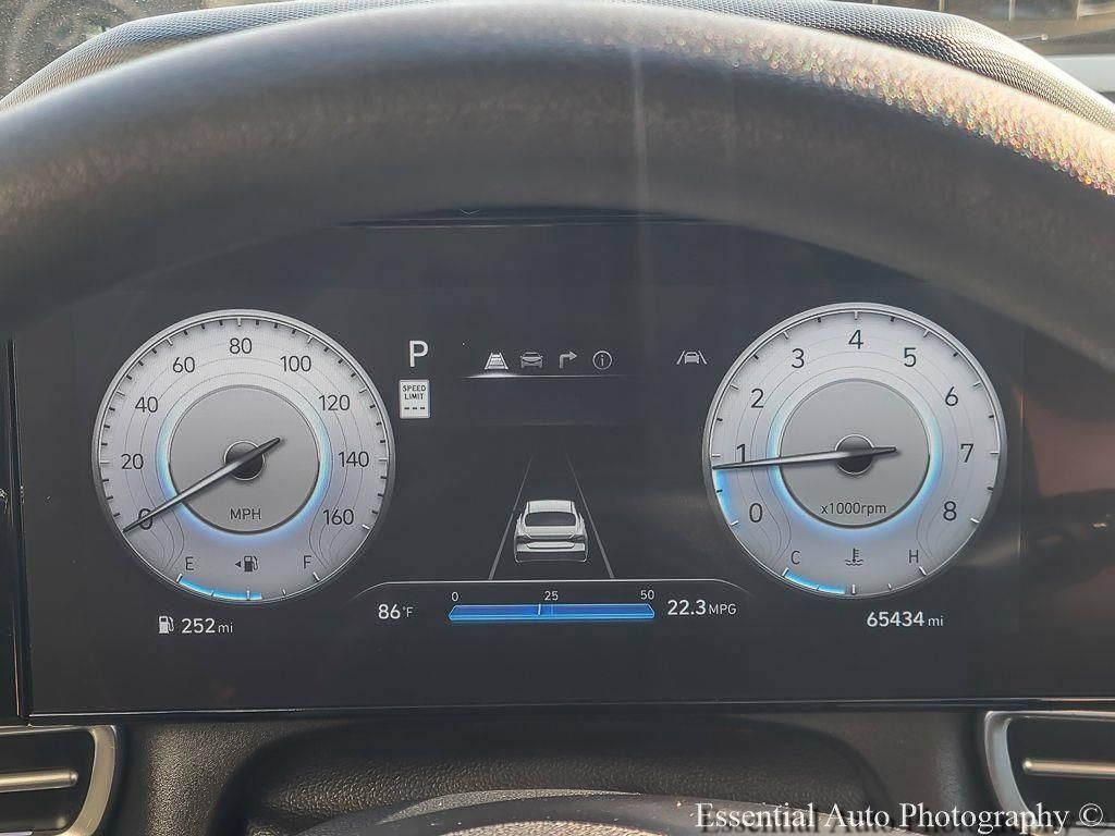 Used 2024 Hyundai Elantra SEL FWD image 19