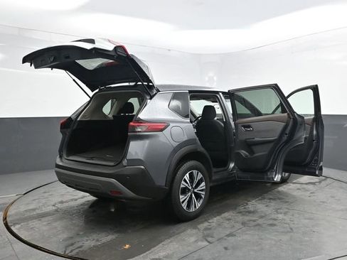 Used 2023 Nissan Rogue SV AWD/4WD image 44