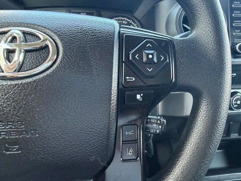Used 2022 Toyota Tacoma SR RWD image 21