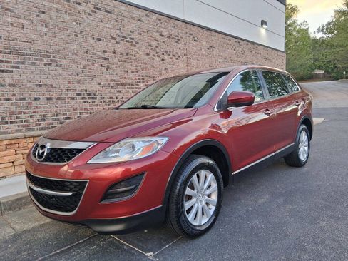 Used 2010 MAZDA CX-9 Touring w/ Moonroof & Bose Audio Pkg FWD image 1