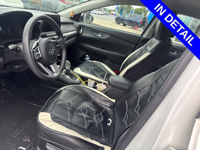 Used 2021 Kia Forte LXS FWD image 9