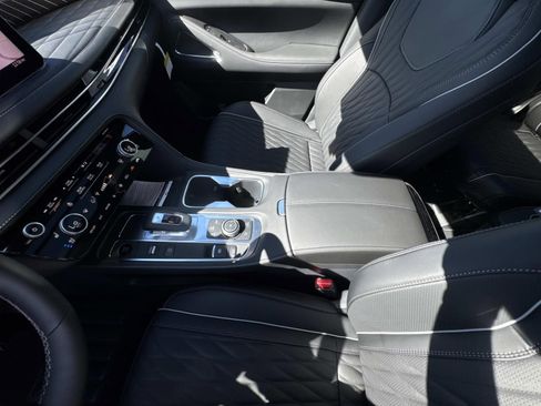 New 2026 INFINITI QX60 Autograph w/ Dark Cargo Package image 18