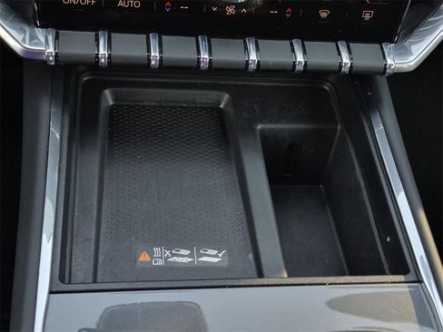 Certified 2025 GMC Acadia Elevation image 25