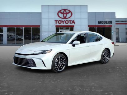 Used 2025 Toyota Camry XLE