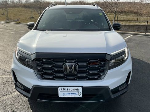 Used 2023 Honda Passport TrailSport image 10