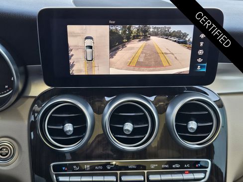 Certified 2022 Mercedes-Benz GLC 300 image 17