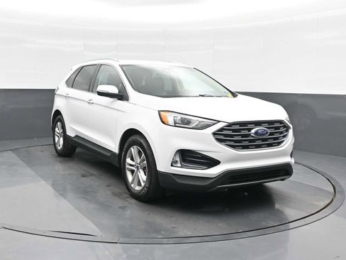 Used 2020 Ford Edge SEL w/ Convenience Package image 2