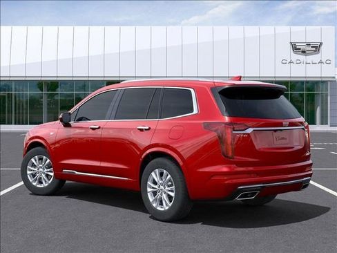 New 2025 Cadillac XT6 Luxury image 3