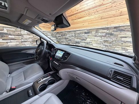 Used 2021 Honda Pilot Special Edition image 13