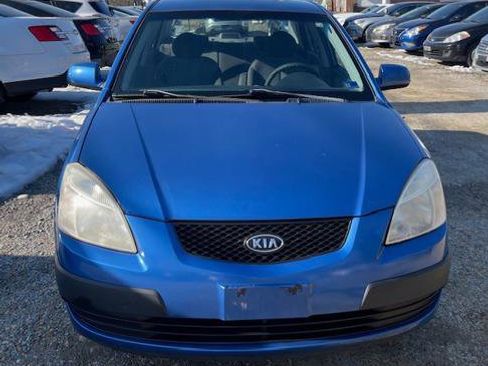 Used 2009 Kia Rio LX w/ PWR Pkg image 3