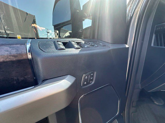 Used 2022 Ford F250 Lariat w/ Tremor Off-Road Package AWD/4WD image 15