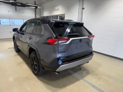 Certified 2022 Toyota RAV4 XSE w/ XSE Grade Weather Package AWD/4WD image 3