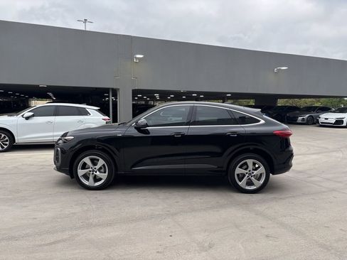 New 2025 Audi Q5 Premium Plus image 9