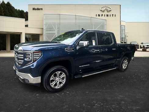 Used 2023 GMC Sierra 1500 SLT w/ SLT Convenience Package AWD/4WD image 1
